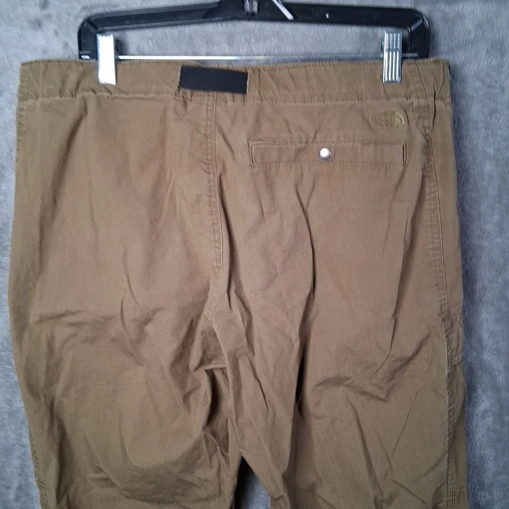 The North Face Ripstop Cargo Pants Mens Size 36 Military Green‎ Belted Inseam 31